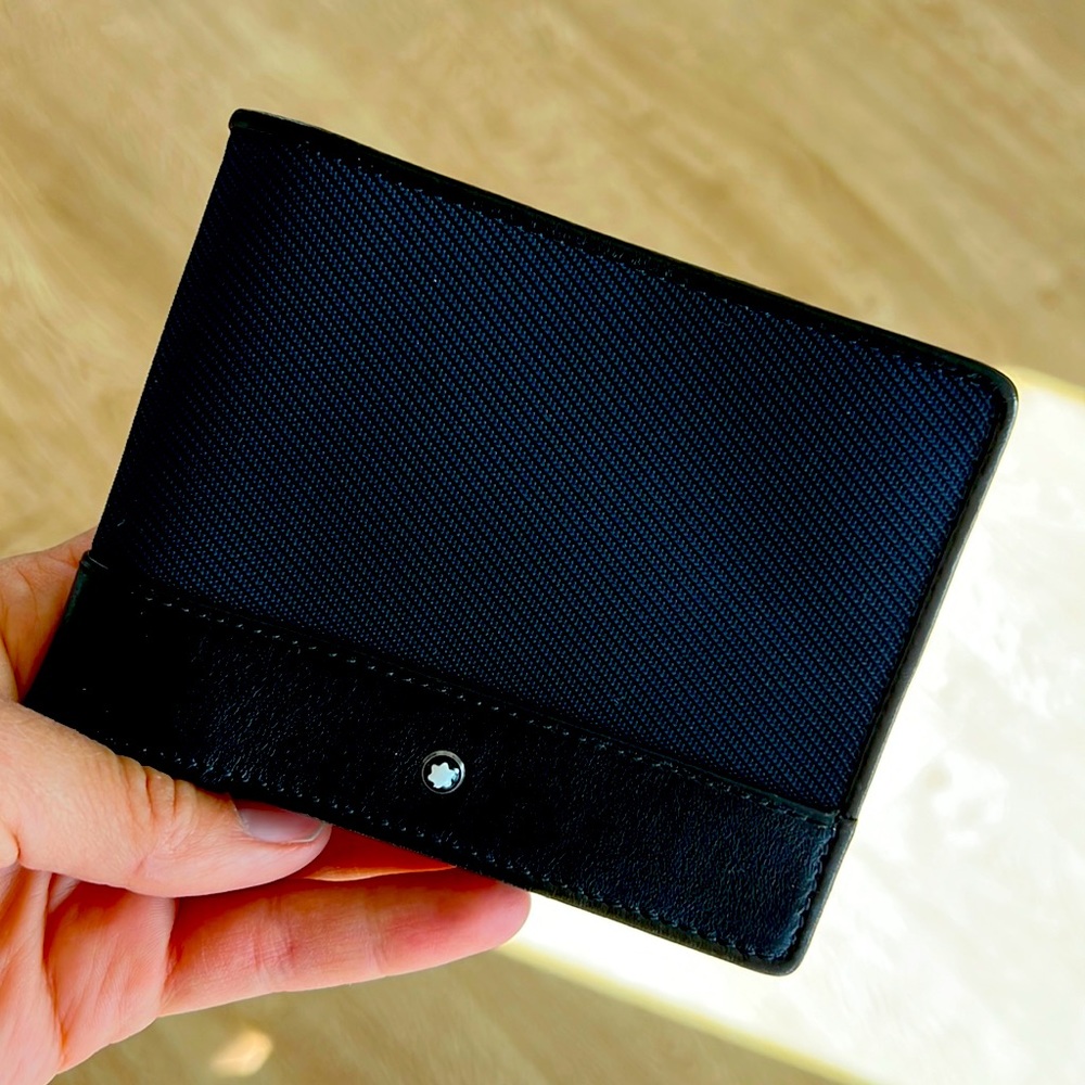 Mont Blanc foldable wallet